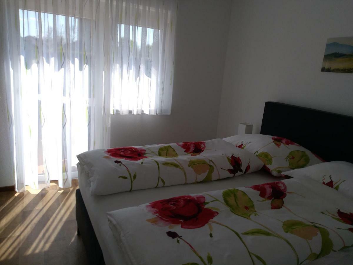 Ferienwohung Fam. Fink Appartement Riegersburg Buitenkant foto